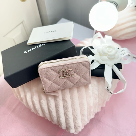 Chanel Pink Quilted Wallet - Picture 10 of 13
